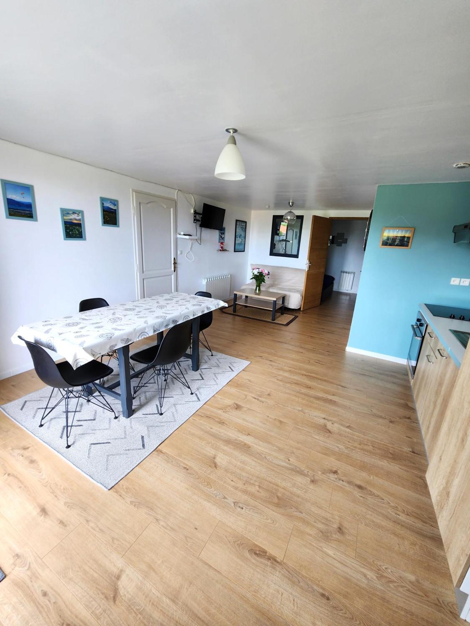 Appartement Independant Dans Maison Au Calme Pugny-Chatenod Luaran gambar